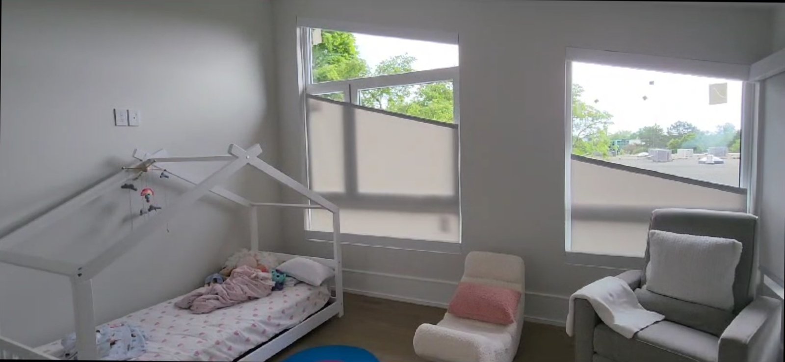 Special shaped window